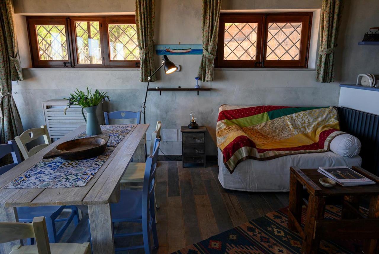 Malandrino Cottage 切法卢 外观 照片