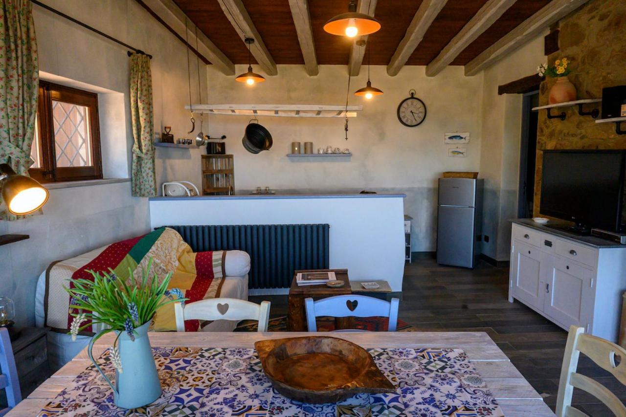 Malandrino Cottage 切法卢 外观 照片